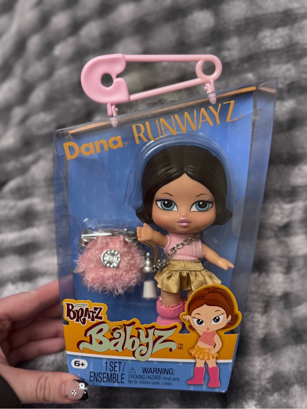 Bratz Babyz Dana Runway Pink & Gold Fashion Doll